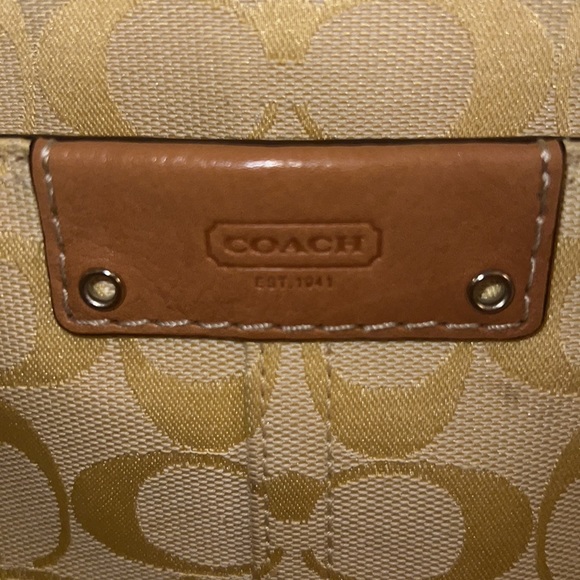 Coach Crossbody - Yellow - Picture 2 of 4